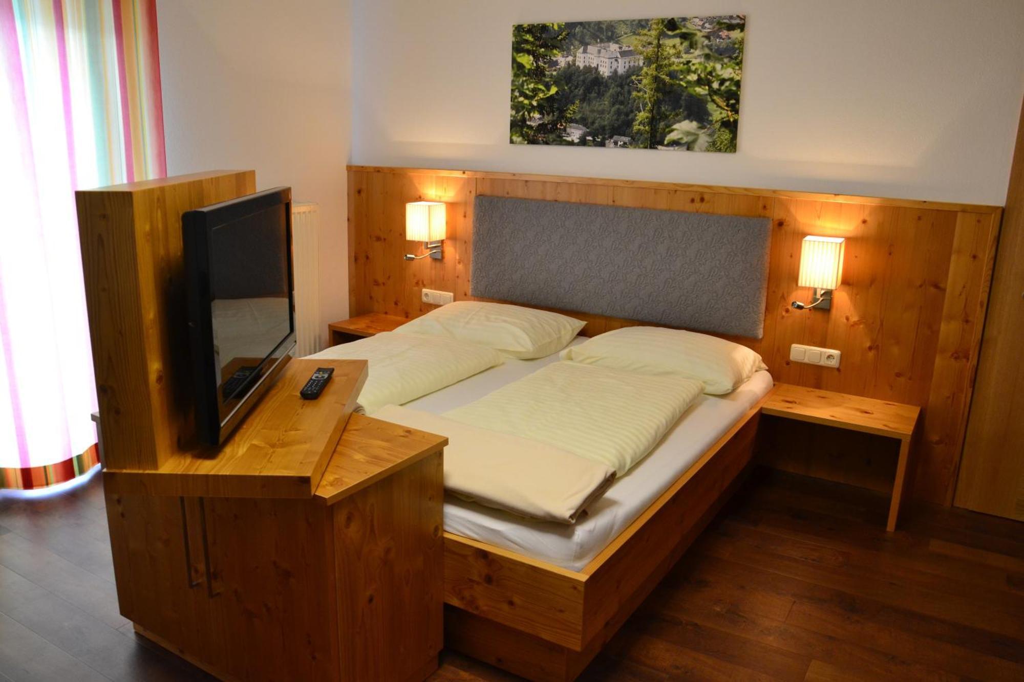 Hotel Kaeferhube Murau Bagian luar foto