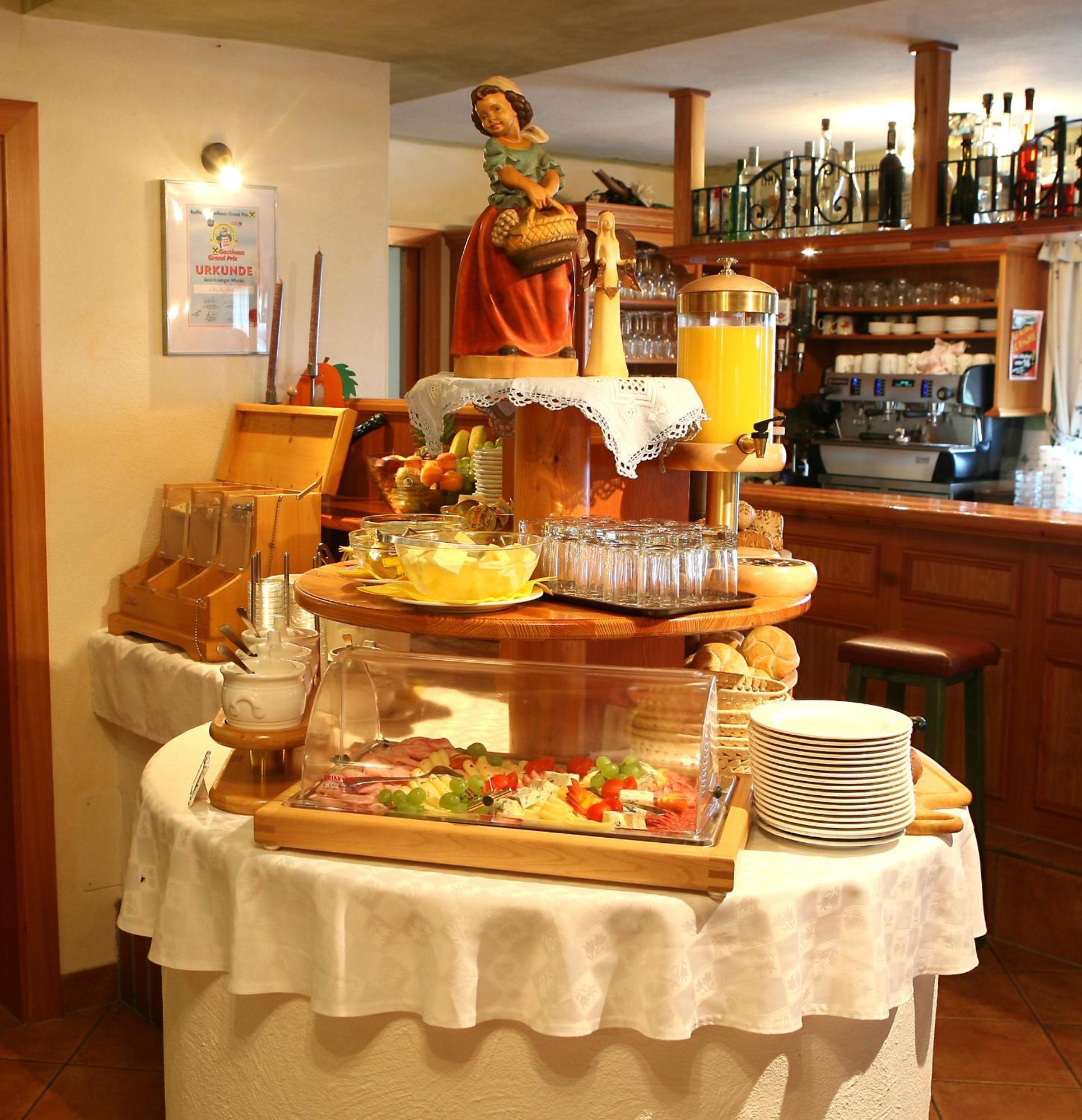 Hotel Kaeferhube Murau Bagian luar foto