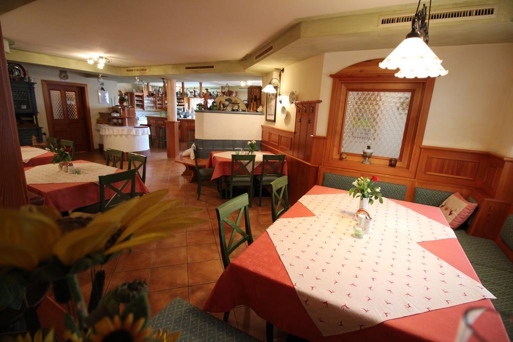 Hotel Kaeferhube Murau Bagian luar foto