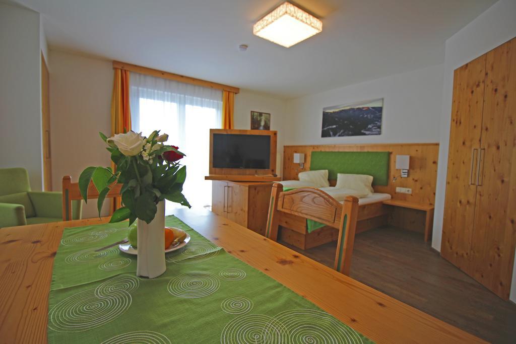 Hotel Kaeferhube Murau Ruang foto
