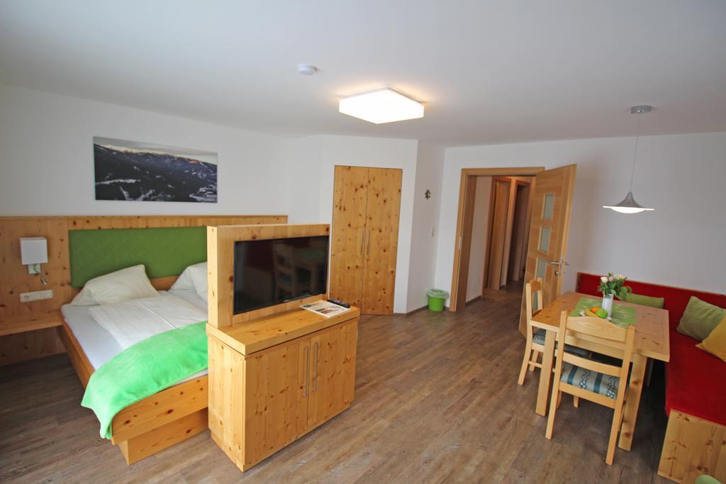 Hotel Kaeferhube Murau Ruang foto